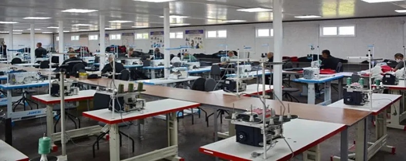 В новый швейный цех ИК Камышина поступил крупный заказ на пошив зимних костюмов В новый швейный цех ИК Камышина поступил крупный заказ на пошив зимних костюмов